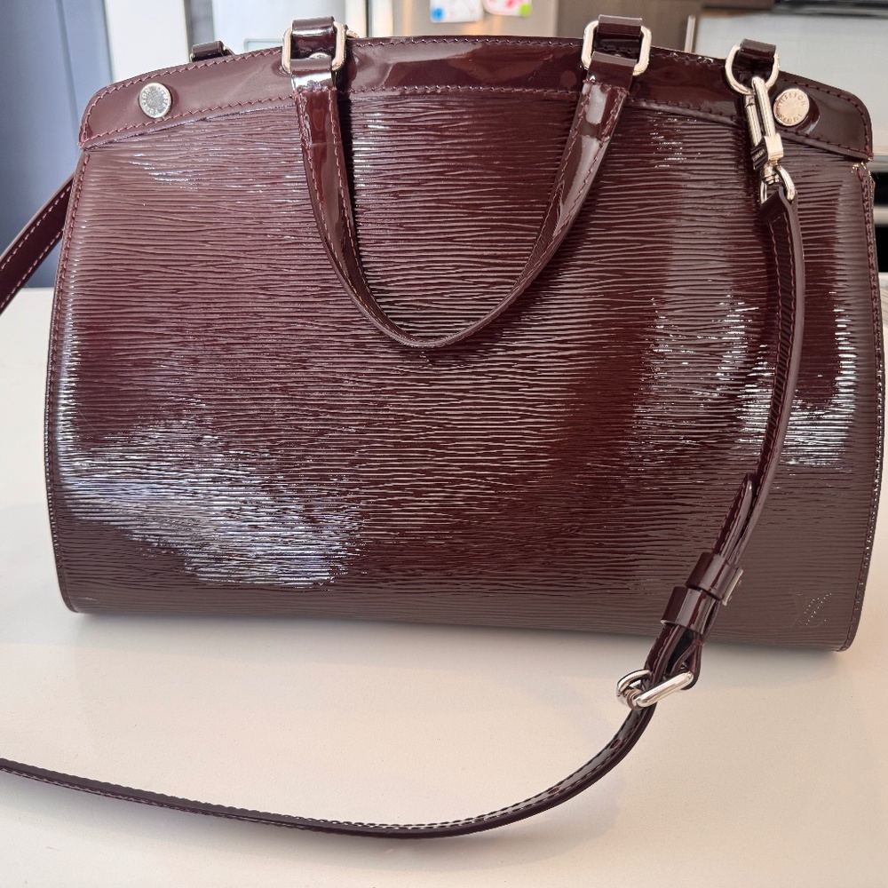 Louis Vuitton Epi Leather Purse